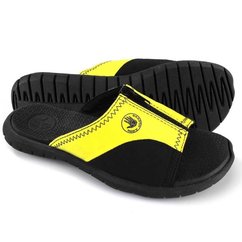 💎 Sz 4 Kids Body Glove Sandals